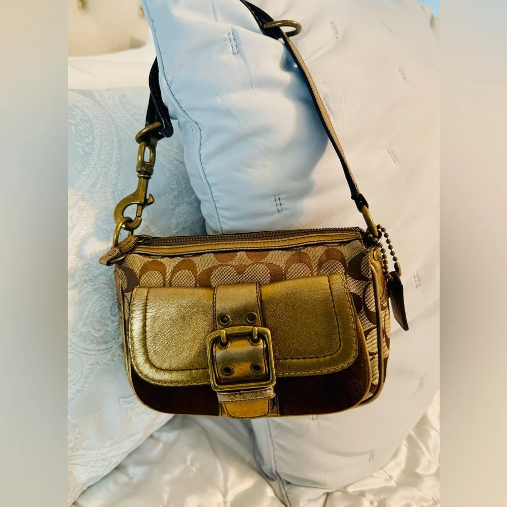 Coach Legacy 2004 Special Edition Bag with Metallic Gold and Brown Signature - Picture 1 of 14